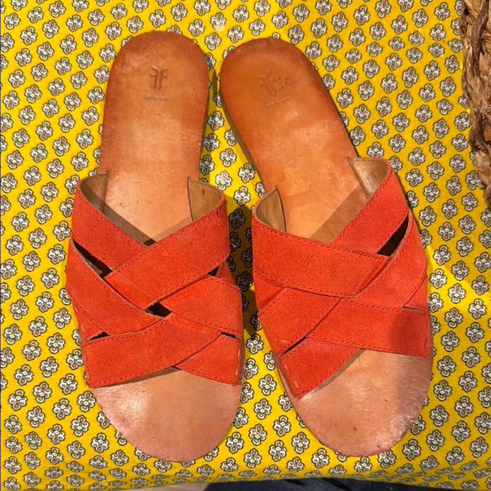 Frye Orange/red Criss-Cross Sandals. Size 9.5